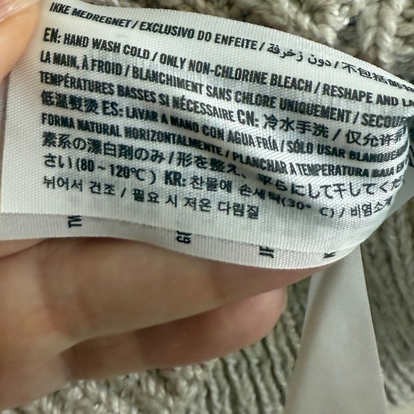 Hollister Off Shoulder Sweater Cream Ribbed Long Sleeve Large Soft Comfy Cozy - Picture 5 of 8